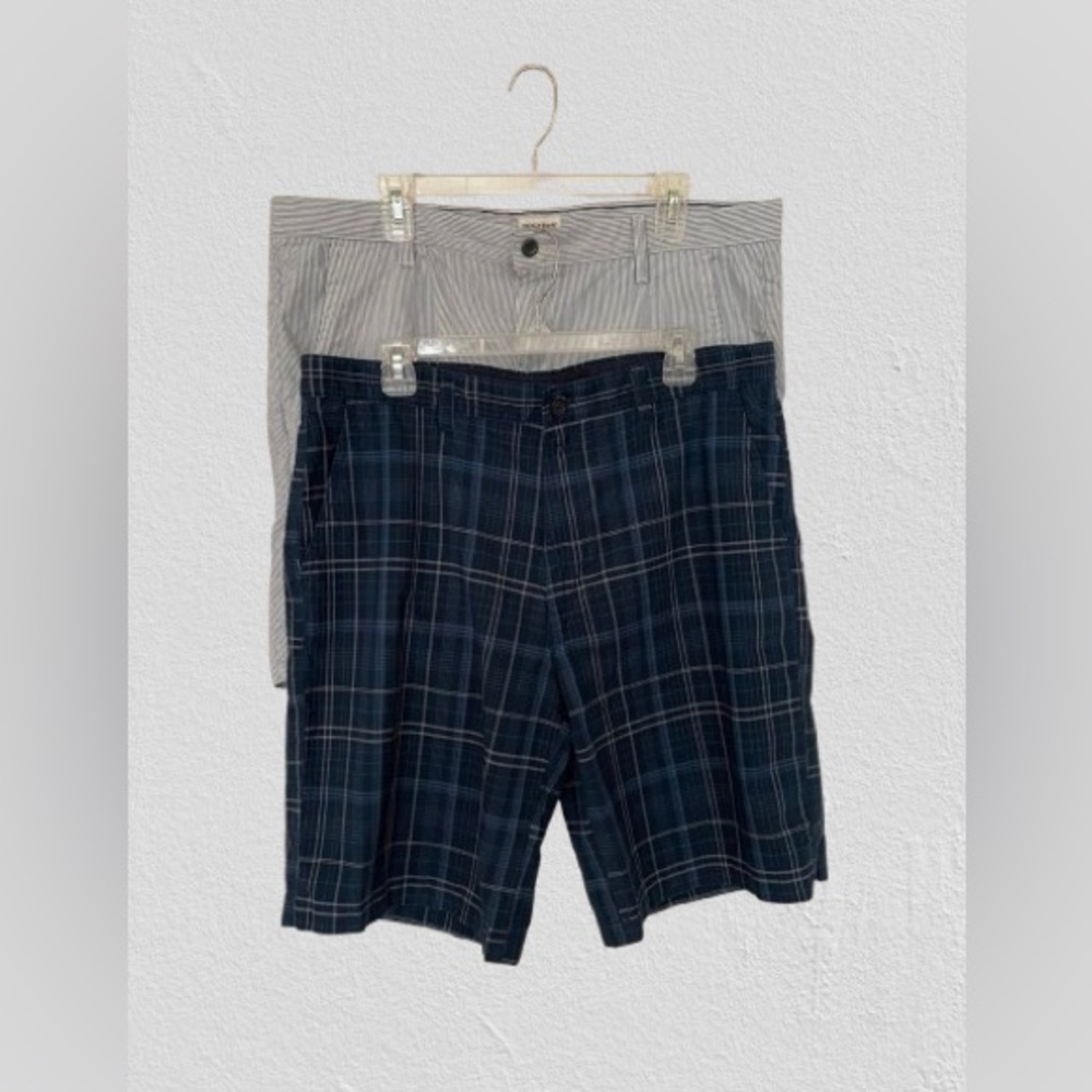 2 Of Men’s Shorts Plaid Flat Front, Sz 38